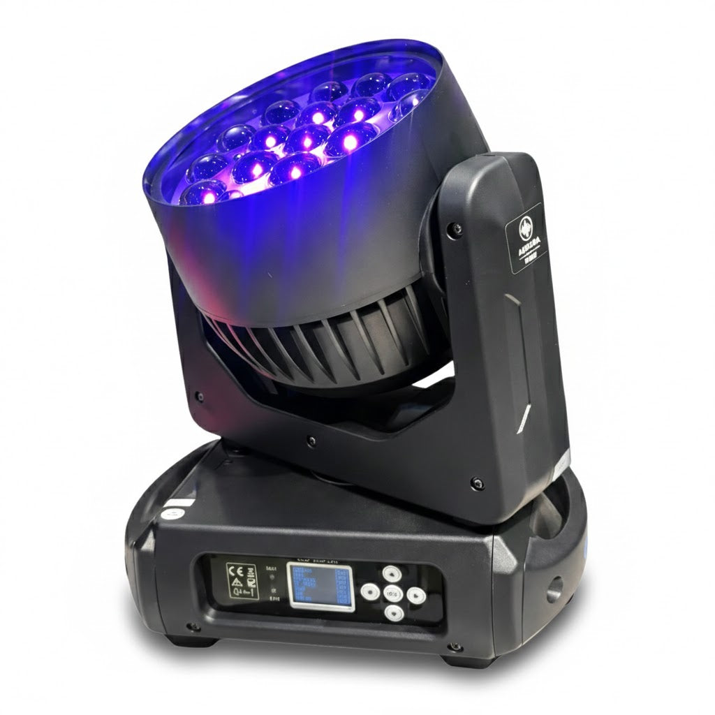 Cabeza móvil profesional Aurora 1915 Wash con 19 potentes lentes LED RGBW encendidos en color violeta.